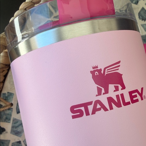 Stanley FLAMINGO 40oz Tumbler - Picture 9 of 9